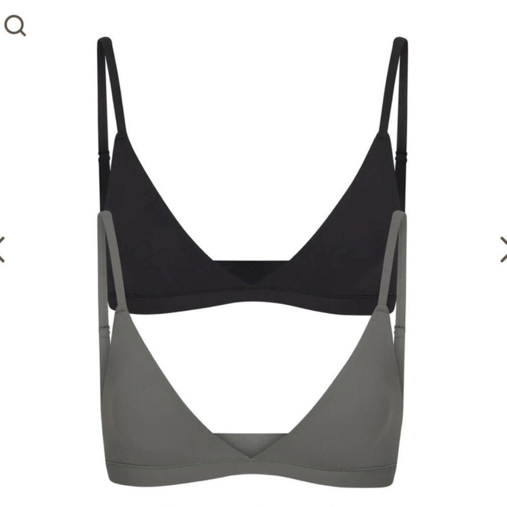 NWT Skims Fits Everyone Set of 2 Triangle Bralettes, size large